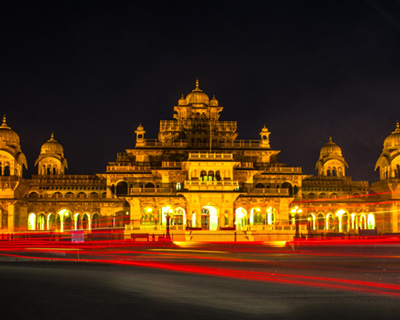 Art Galleries & Museums